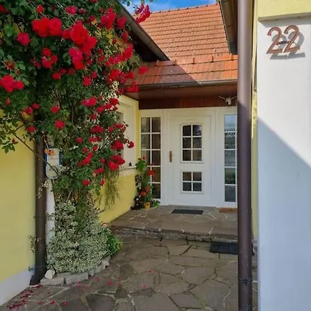 2 In Thermennaehe Fuer 4 Personen