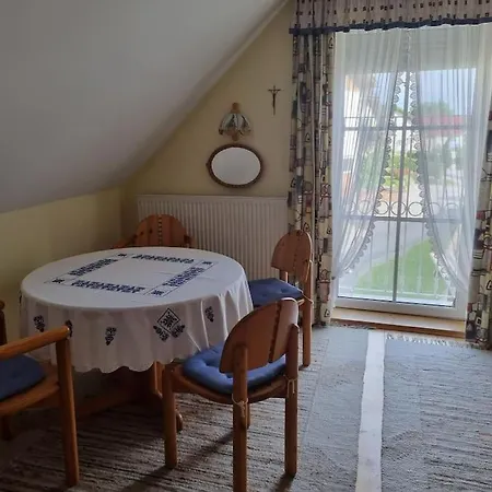 2 In Thermennaehe Fuer 4 Personen